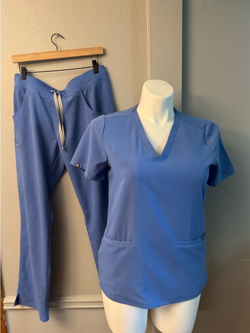 Figs Women's Scrub Set in Periwinkle Blue